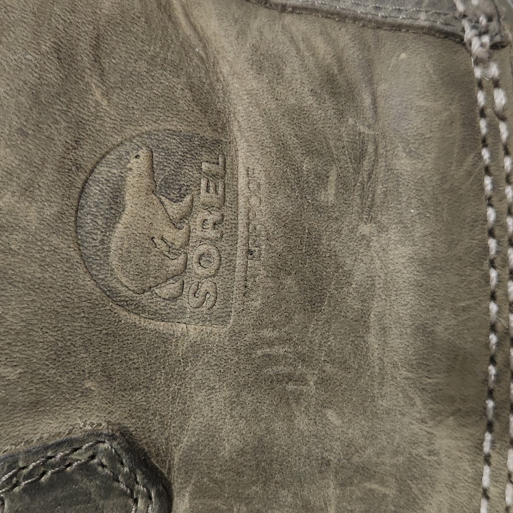 Sorel Olive and Black Winter Boots - Picture 9 of 11